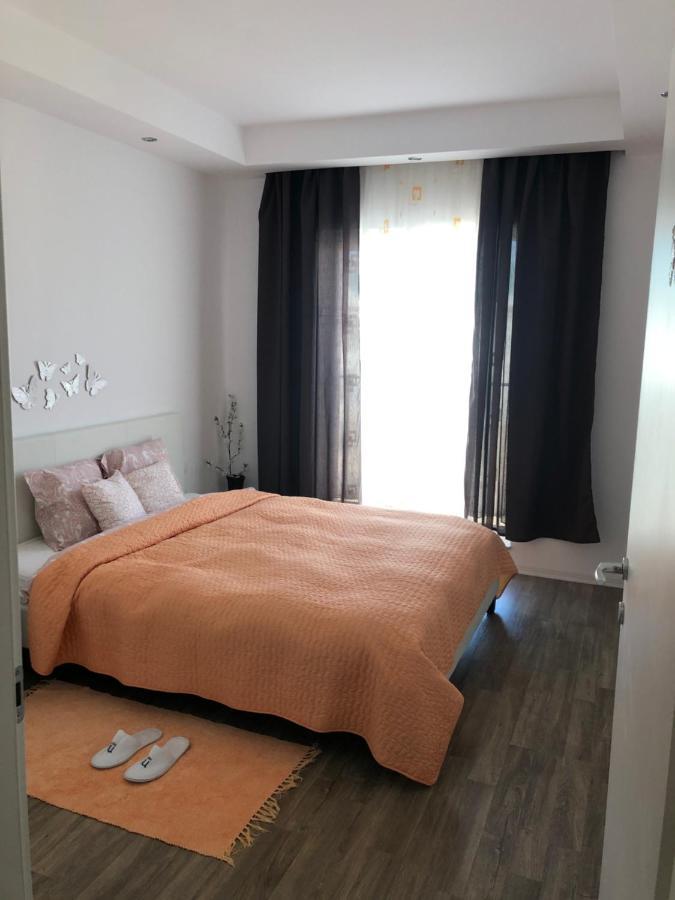 Dora High Life - North Apartment Stefanestii de Jos Екстериор снимка